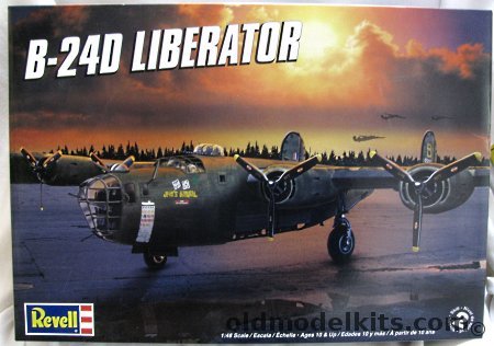 Revell 1/48 Consolidated B-24D Liberator - With Tow Tractor - (Ex-Monogram), 85-5625 plastic model kit